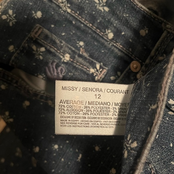 Gloria Vanderbilt AMANDA Blue Jeans Size 12 Missy NWOT - Picture 8 of 8